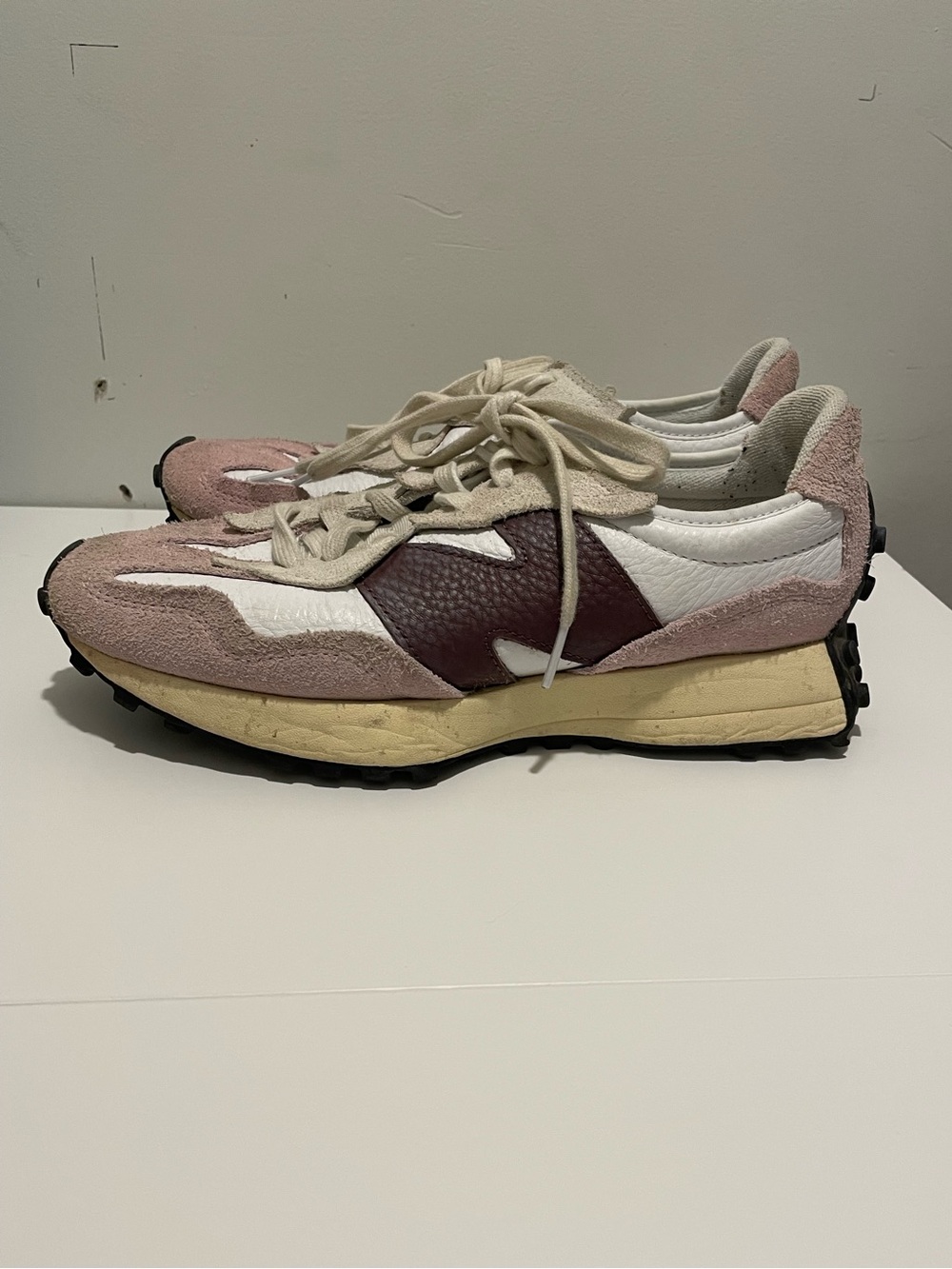 New Balance Brand Women's Size 9 Pink & Purple 327 Sneakers Suede Retro Style
